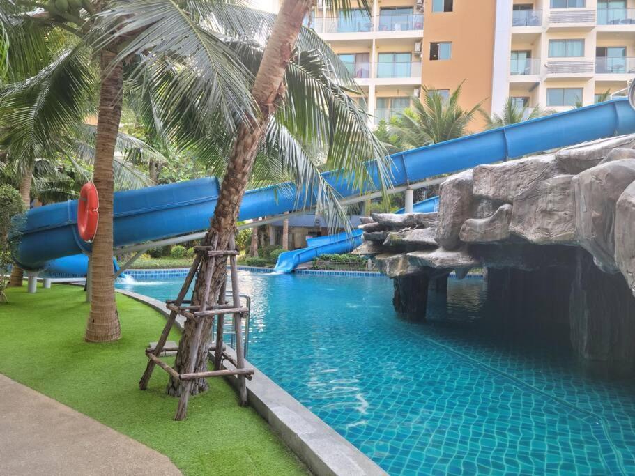 Laguna Beach Resort 2-Have Tub Loft Room Jomtien Beach Exterior foto